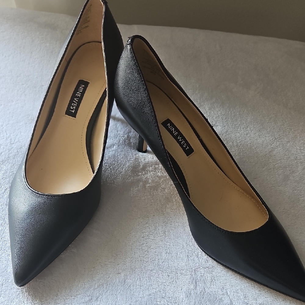 Nine West Classic Black Heels